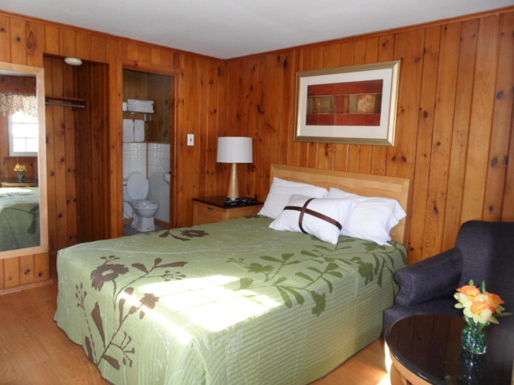 Seven Dwarfs Motel & Cabins Lake George Bilik gambar