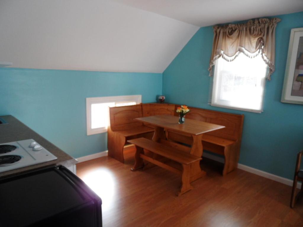 Seven Dwarfs Motel & Cabins Lake George Bilik gambar
